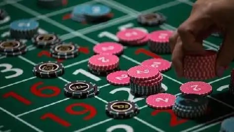 Live dealer studio setup for Macau Pools games on ceweslot